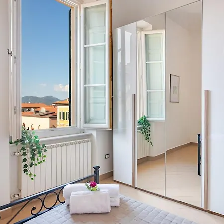 Lejlighed -cavour 8- 3 With Views - Near The Tower *